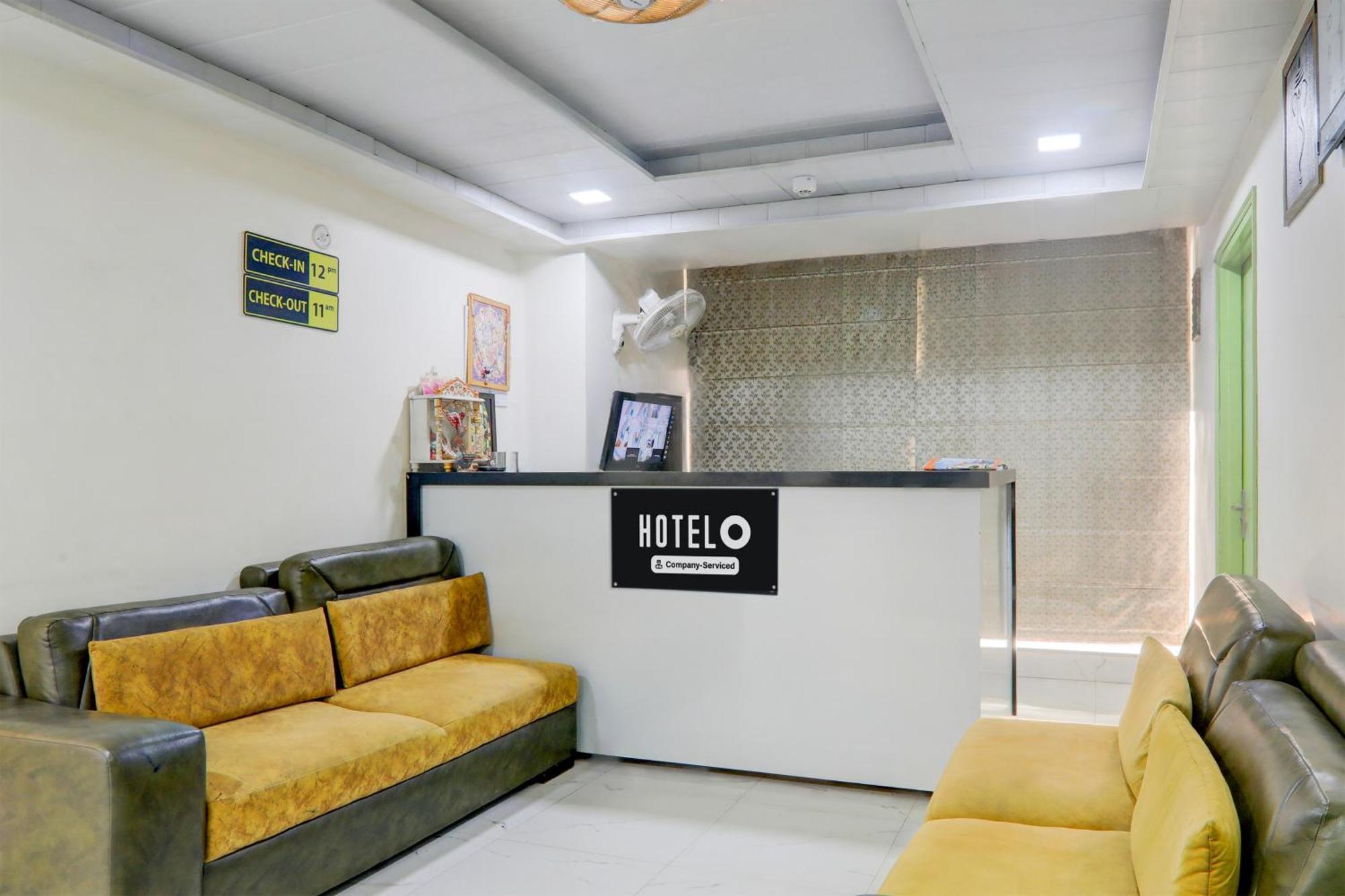 Super Hotel O Banthara Near Airport Banthra Sikandarpur Екстер'єр фото